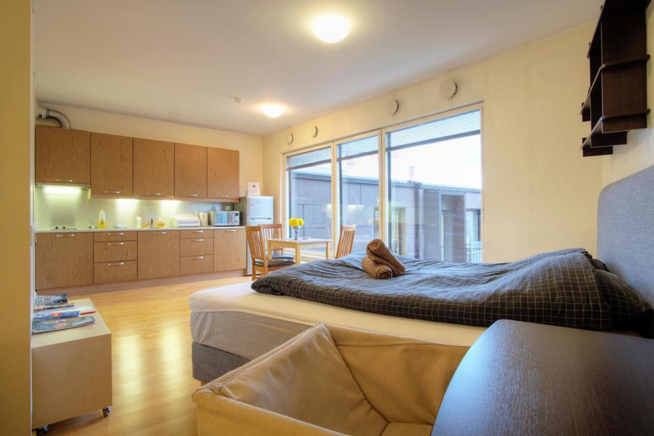 Studio Apartment In Quiet Heart Of Everything 塔林 外观 照片