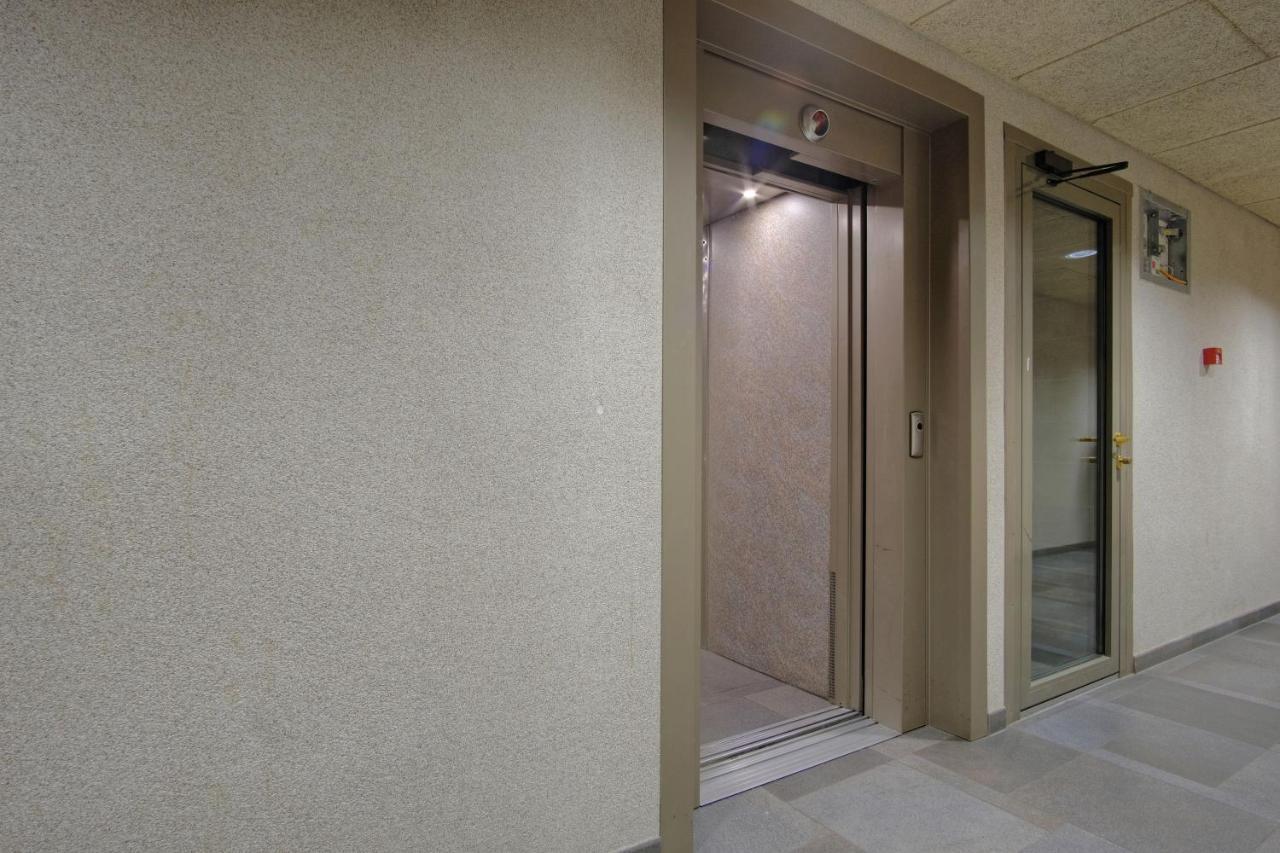 Studio Apartment In Quiet Heart Of Everything 塔林 外观 照片